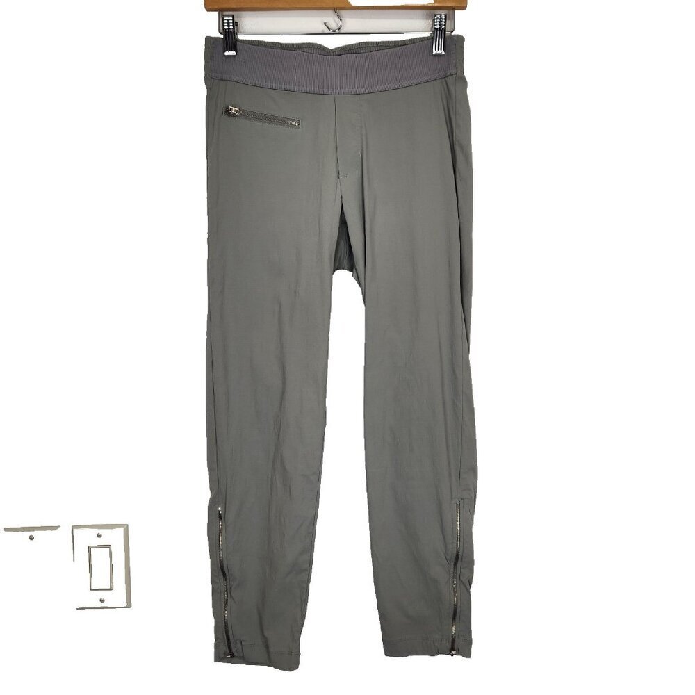 Athleta Mod Trekkie Crop Pant 2 Gray Pull On Ankle Zip Stretch Urban Athleisure